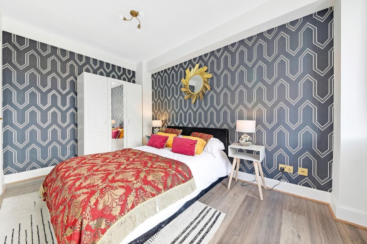 Stylish & Comfy At Chelsea Cloisters - Walk To Tube & Bus *